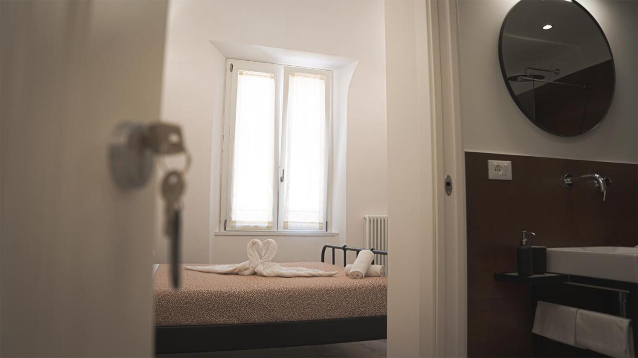 Corso Italia Pisa Smart Rooms Bagian luar foto